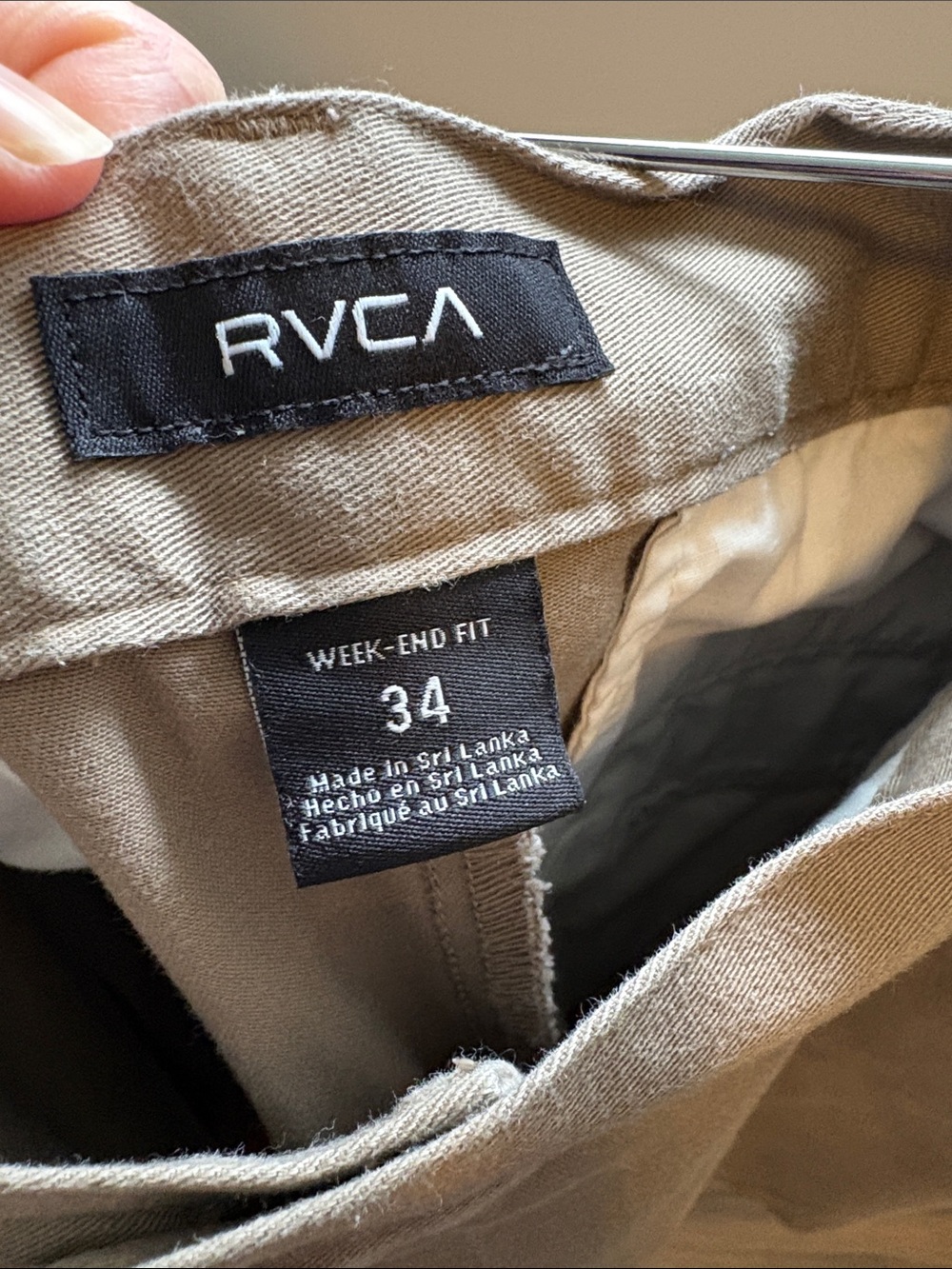 Men’s RVCA short - Picture 2 of 3